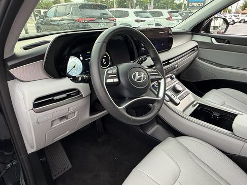 Used 2024 Hyundai Palisade SEL FWD image 10