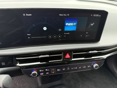 New 2025 Kia EV6 Light image 12