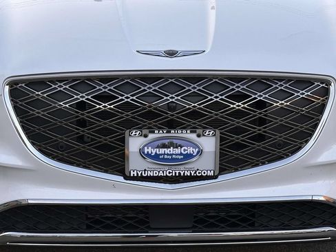 Used 2026 Genesis GV70 2.5T Advanced AWD/4WD image 12