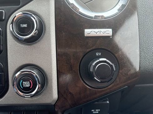 Used 2016 Ford F250 Platinum w/ FX4 Off-Road Package image 22