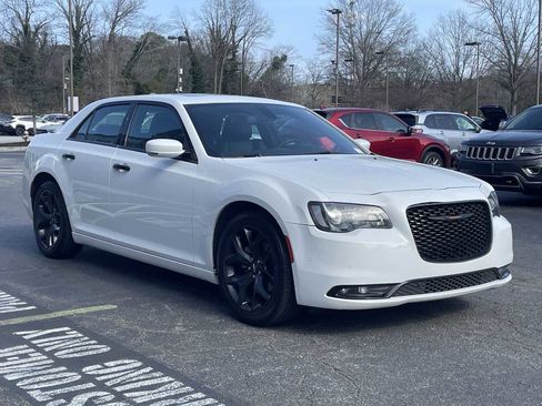 Used 2023 Chrysler 300 S image 5