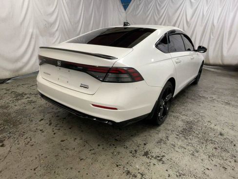 Used 2023 Honda Accord Sport image 6