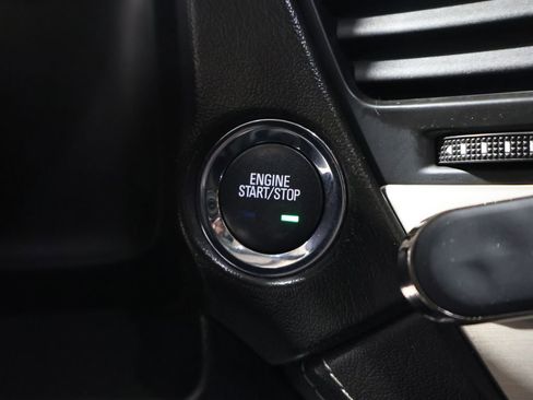 Used 2015 GMC Yukon Denali w/ Touring Package image 30