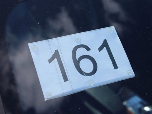 Used 2013 Mercedes-Benz SL 550 image 24