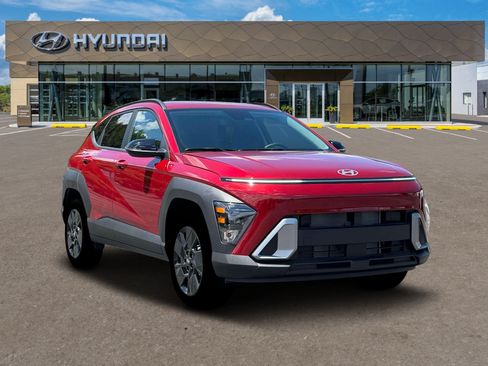 Certified 2026 Hyundai Kona SEL Sport AWD/4WD image 11