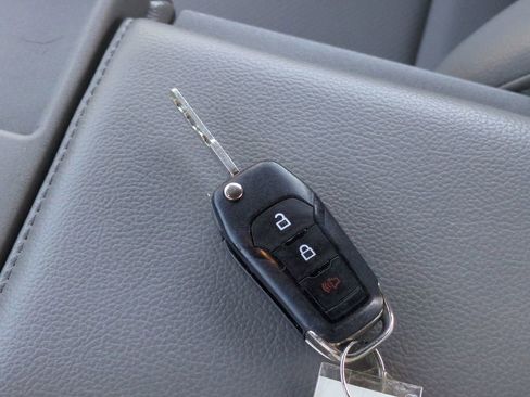 Used 2018 Ford F150 XL w/ Equipment Group 101A Mid image 26