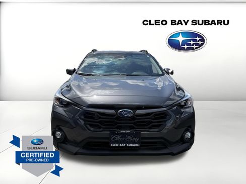 Used 2024 Subaru Crosstrek 2.0i Premium AWD/4WD image 2