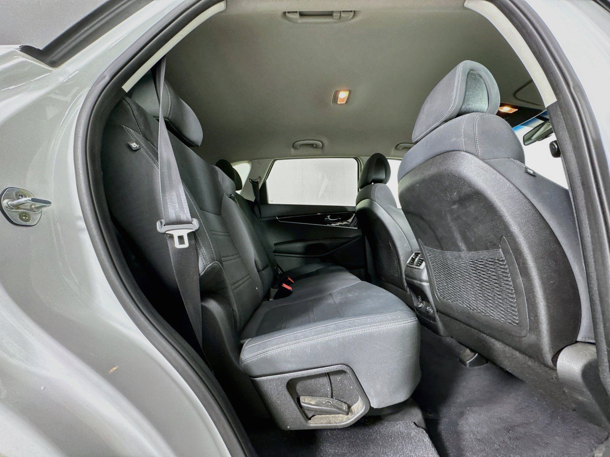 Used 2016 Kia Sorento FWD w/ LX Convenience Package image 25