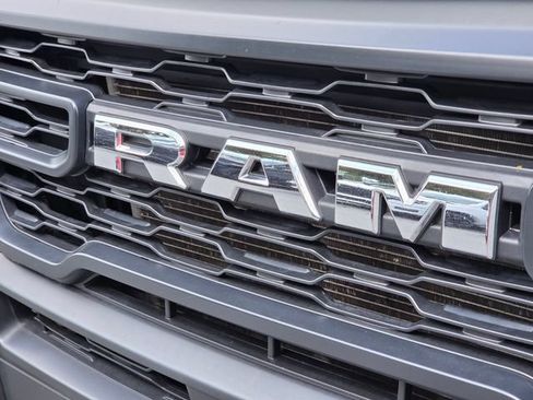 Used 2023 RAM ProMaster 2500 FWD image 32