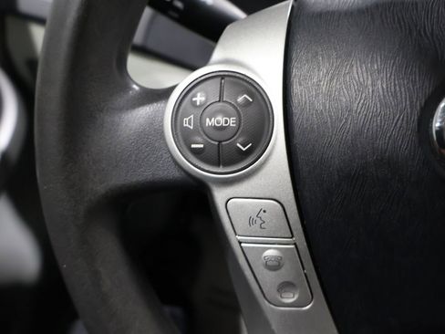 Used 2013 Toyota Prius Three image 31