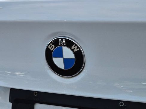 Used 2006 BMW 330i Sedan RWD image 10