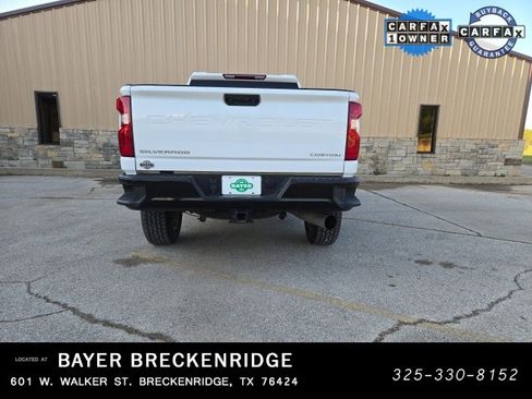 Used 2023 Chevrolet Silverado 2500 Custom w/ Custom Value Package image 5