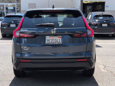 Used 2023 Honda CR-V EX-L image 4