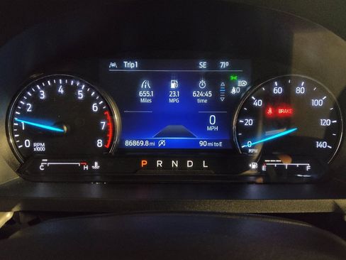 Used 2021 Ford Explorer XLT w/ Equipment Group 202A image 23