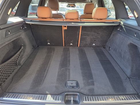 Used 2016 Mercedes-Benz GLC 300 4MATIC image 37