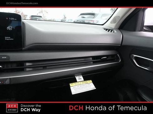 Used 2025 Kia K4 LXS image 13