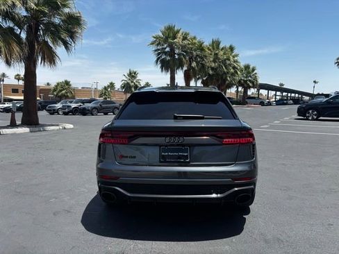 Used 2022 Audi RS Q8 AWD/4WD image 6