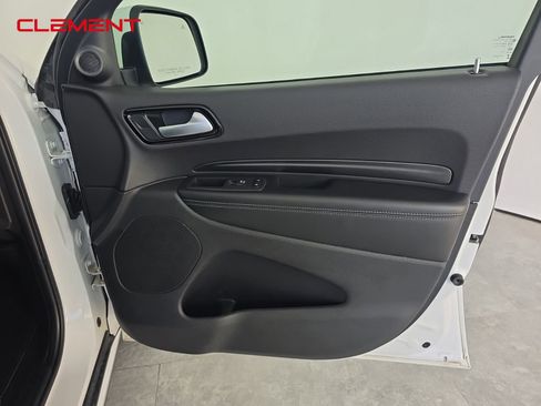 Used 2022 Dodge Durango SXT image 30