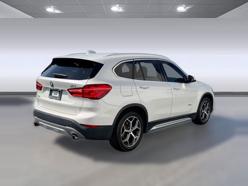 Used 2017 BMW X1 sDrive28i image 9