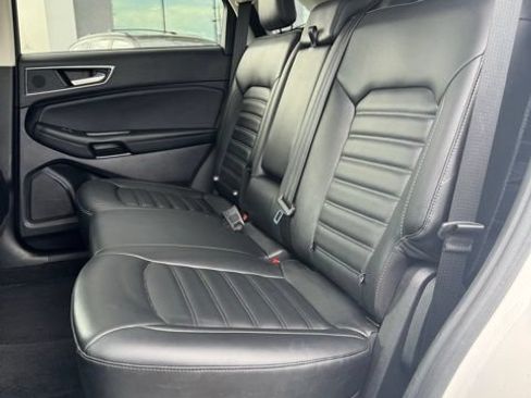 Used 2023 Ford Edge SEL AWD/4WD image 18