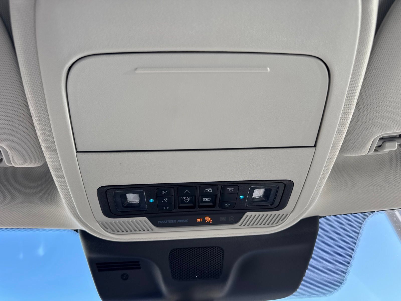 Used 2025 Ford Expedition Active AWD/4WD image 37
