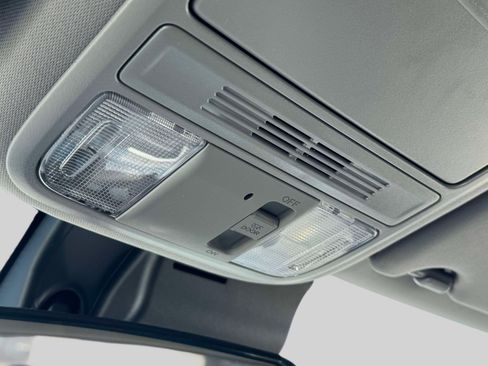 Certified 2025 Honda Ridgeline Sport image 14