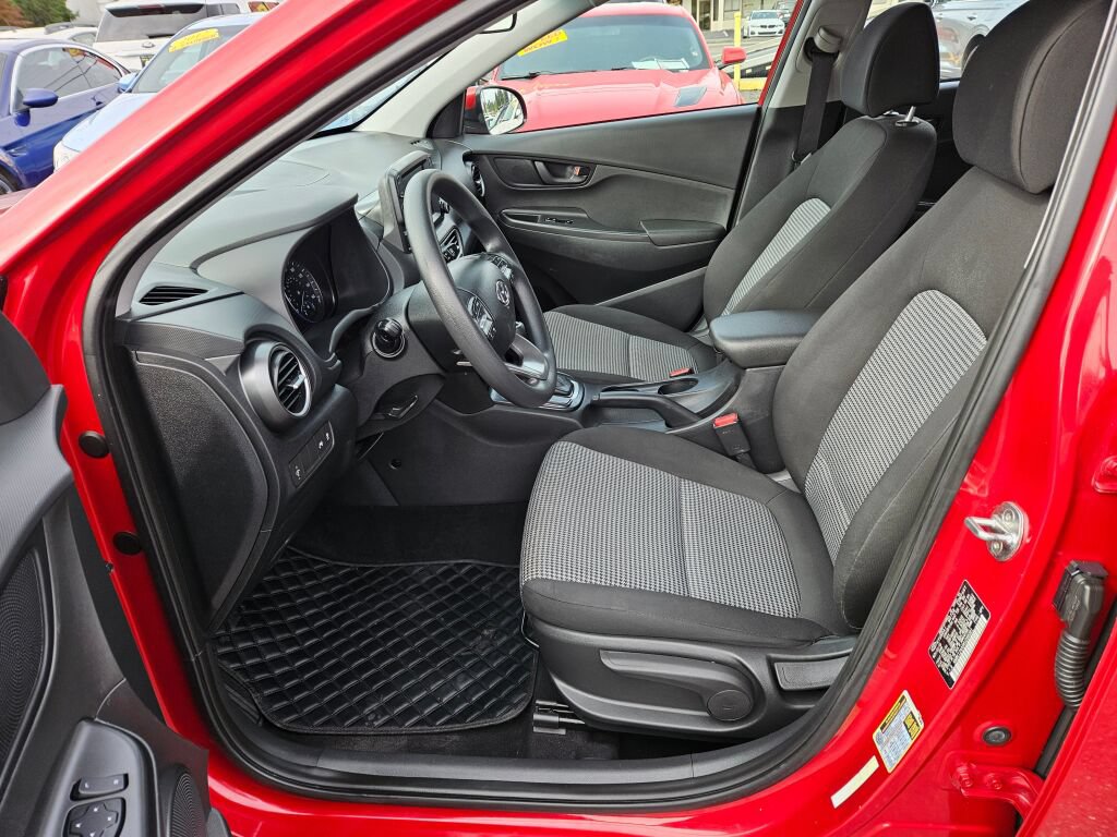 Used 2019 Hyundai Kona SE FWD image 14