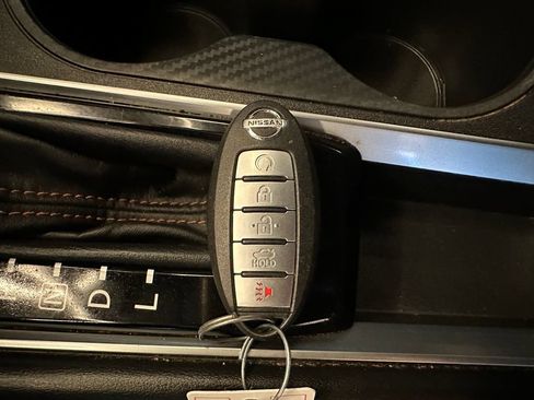 Used 2021 Nissan Altima 2.5 SR FWD image 16