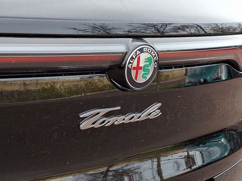 New 2025 Alfa Romeo Tonale image 21