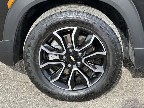 Certified 2023 Chevrolet TrailBlazer ACTIV w/ Convenience Package image 8