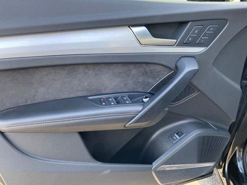 Used 2018 Audi SQ5 Prestige image 16