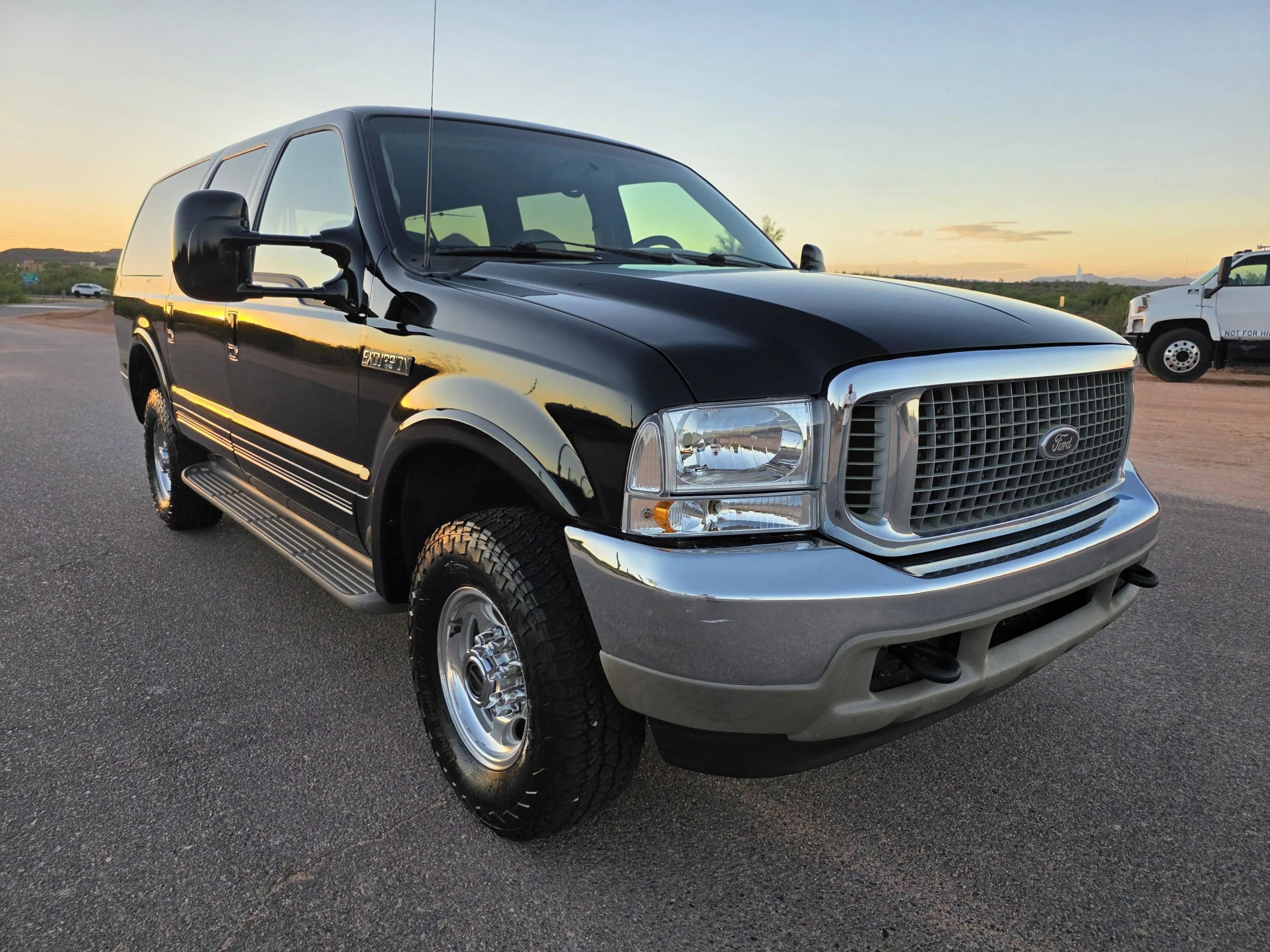 Used 2000 Ford Excursion Limited AWD/4WD image 7