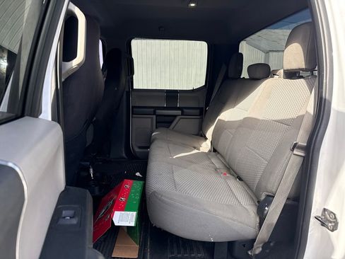 Used 2017 Ford F250 XLT image 12