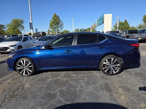 Used 2022 Nissan Altima 2.5 SR image 7