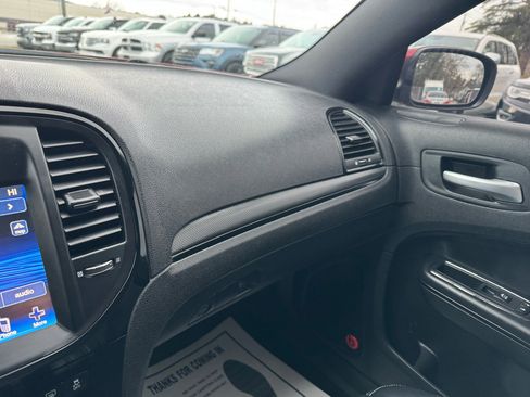 Used 2014 Chrysler 300 S w/ Light Group image 15