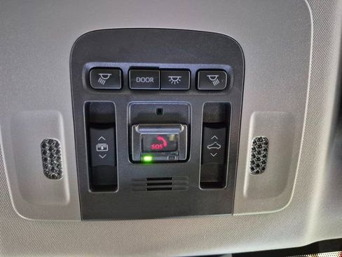 Certified 2024 Toyota Camry XSE w/ Navigation Package image 21