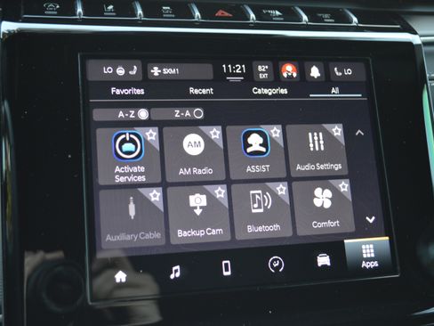 Used 2023 Jeep Grand Cherokee Altitude AWD/4WD image 18