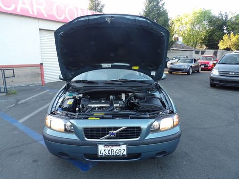Used 2001 Volvo S60 2.4T FWD image 12