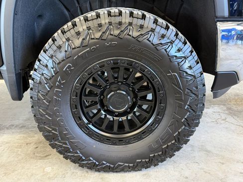 Used 2026 Chevrolet Silverado 2500 LT AWD/4WD image 19