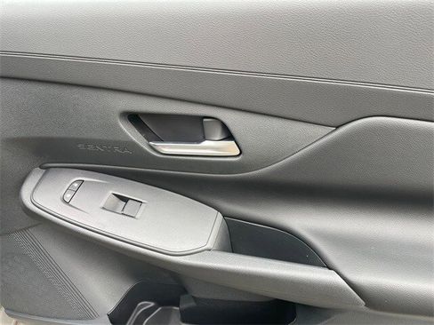 New 2026 Nissan Sentra SV image 17