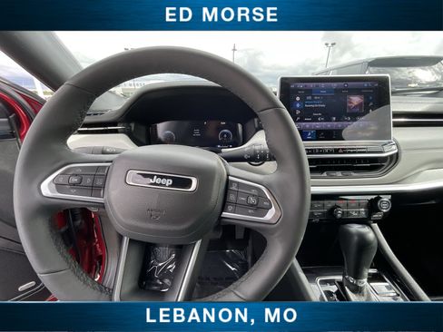 Used 2025 Jeep Compass Limited w/ Elite Group AWD/4WD image 11
