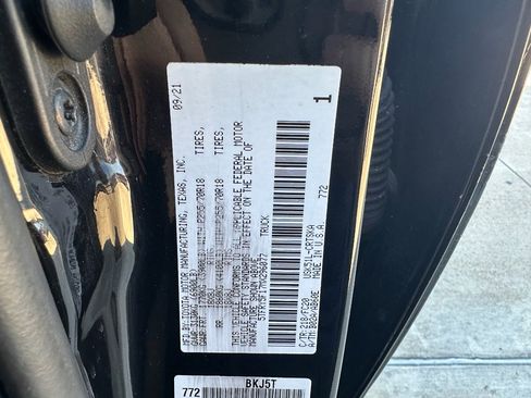 Used 2021 Toyota Tundra SR5 image 33