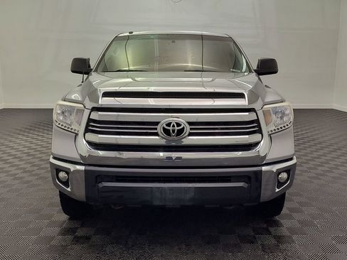 Used 2016 Toyota Tundra SR5 w/ TRD Off Road Package AWD/4WD image 6