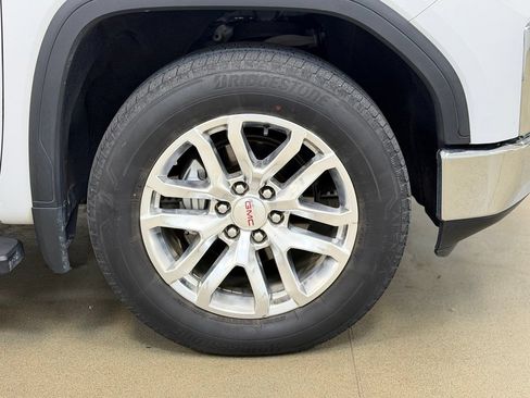 Used 2021 GMC Sierra 1500 SLT w/ SLT Premium Package AWD/4WD image 4