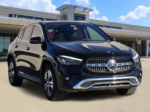 Used 2025 Mercedes-Benz GLA 250 image 2