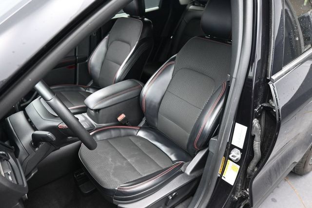 Used 2025 Ford Escape ST-Line FWD image 19
