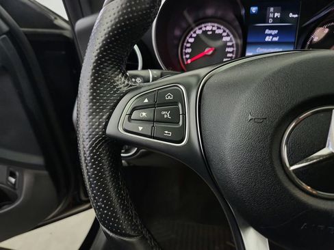 Used 2017 Mercedes-Benz C 300 4MATIC Sedan image 19