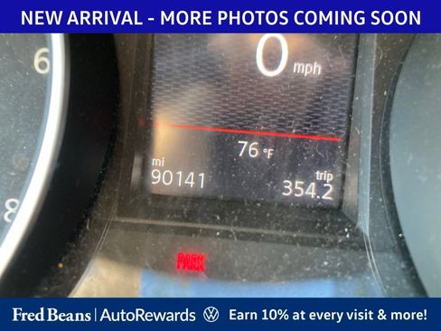 Used 2017 Volkswagen GTI SE FWD image 15