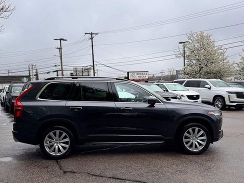 Used 2017 Volvo XC90 T6 Momentum w/ Vision Package AWD/4WD image 7