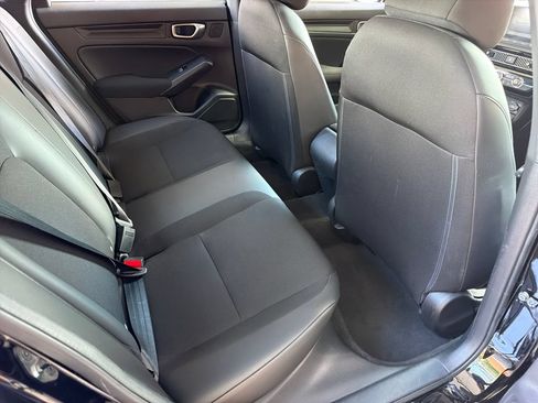 Used 2023 Honda Civic Sport image 29